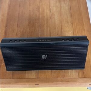Soundfreaq Black Wireless Bluetooth Speaker